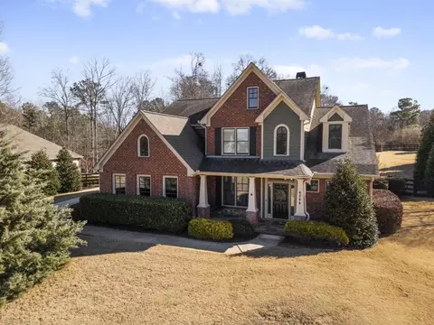 4044 Silverstone Dr, Braselton, GA 30517