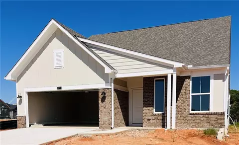 19 Warrior Ct, Hoschton, GA 30548