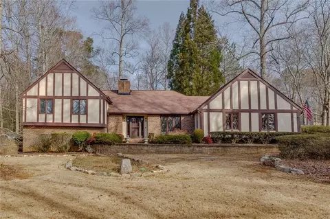 3321 Wilderness Dr, Powder Springs, GA 30127