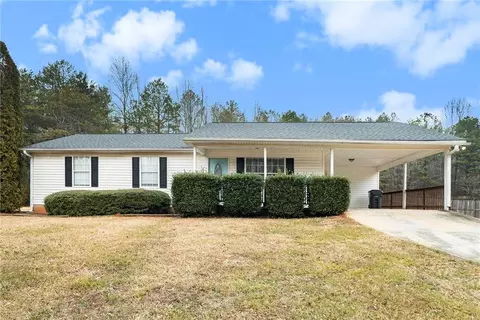 6832 Belton Bridge Pl, Lula, GA 30554