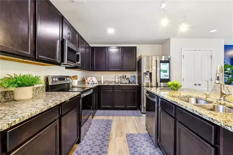 407 Whitby Ter, Hampton, GA 30228 photo 14