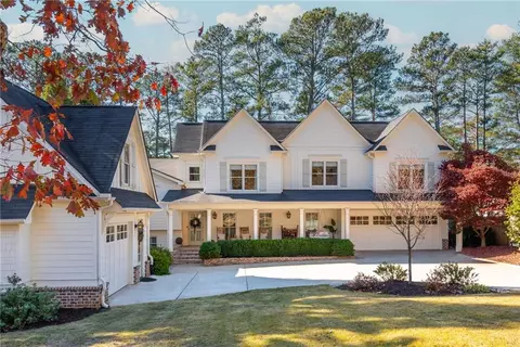 981 Fairfield Dr, Marietta, GA 30068