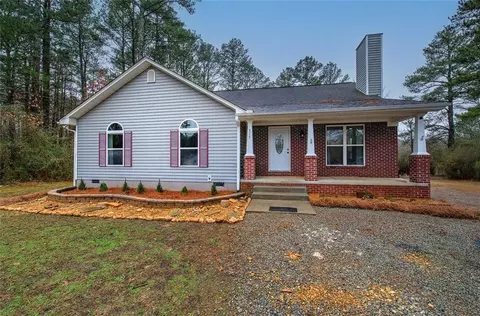 315 Forrest Dr SW, Plainville, GA 30733