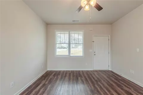 11055 Shadow Ct, Hampton, GA 30228 photo 5