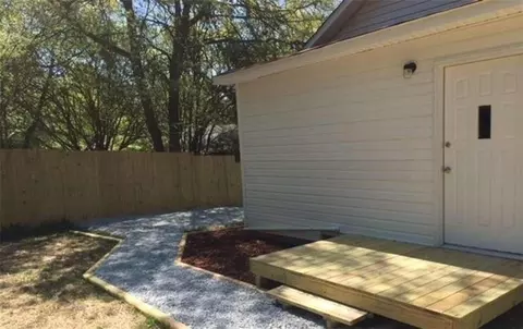 Exterior - 72 Edwards St, Toccoa, GA 30577 photo 5 of 6