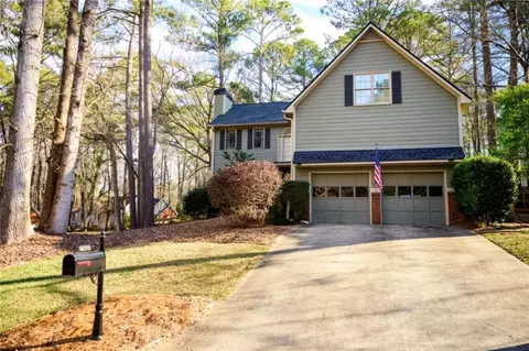 4770 Quail Hunt Ct, Powder Springs, GA 30127
