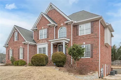 465 Pine Bough Ct, Alpharetta, GA 30004