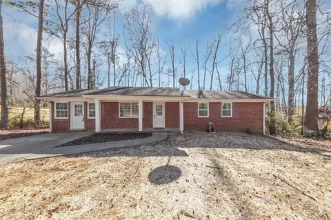 7771 Mattie Mccoy Ln, Winston, GA 30187
