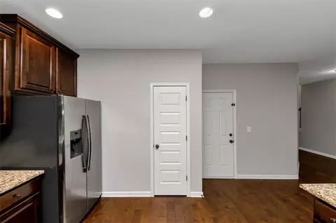 7502 Springbox Dr, Fairburn, GA 30213 photo 14