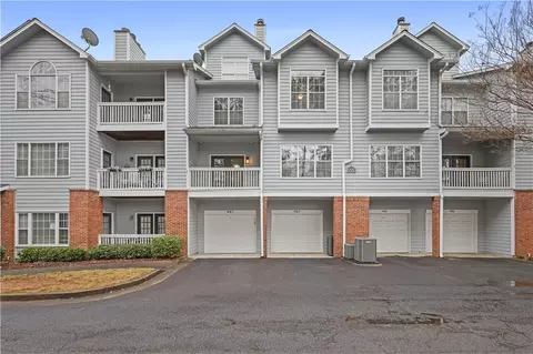 907 Vinings Forest Ln SE, Smyrna, GA 30080