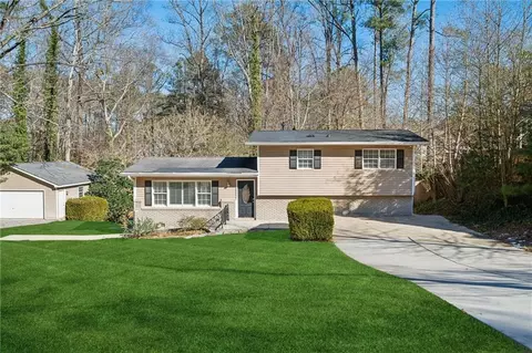 4079 Navajo Trl NE, Atlanta, GA 30319