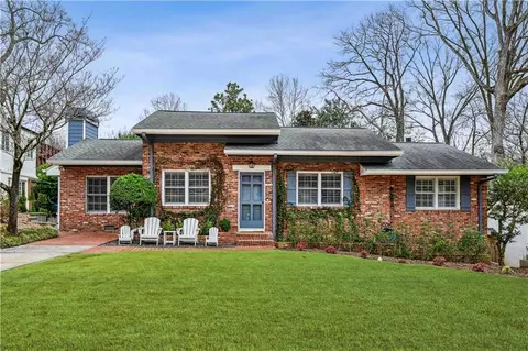 1791 Walthall Dr NW, Atlanta, GA 30318