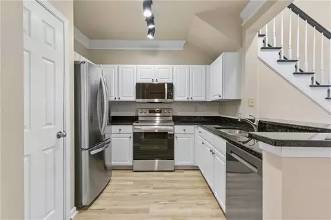 1850 Cotillion Dr #2402, Atlanta, GA 30338
