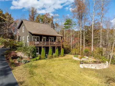 196 Poteete Creek Rd, Blairsville, GA 30512