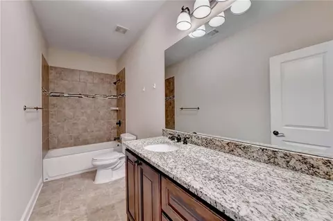 Bath - 7890 Royal Melbourne Way, Duluth, GA 30097 photo 4 of 9