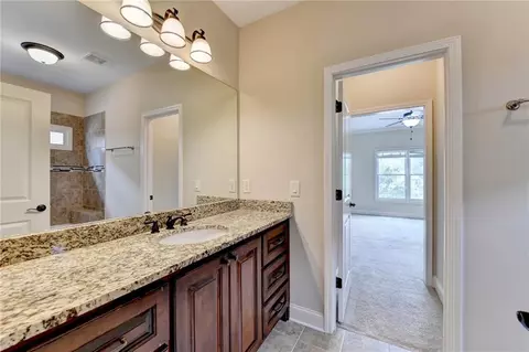 Bath - 7890 Royal Melbourne Way, Duluth, GA 30097 photo 2 of 9