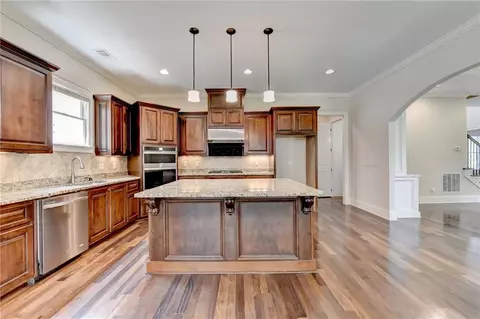 Kitchen - 7890 Royal Melbourne Way, Duluth, GA 30097 photo 4 of 9