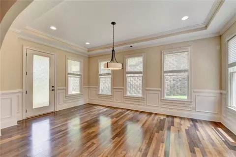 Living - 7890 Royal Melbourne Way, Duluth, GA 30097 photo 13 of 20
