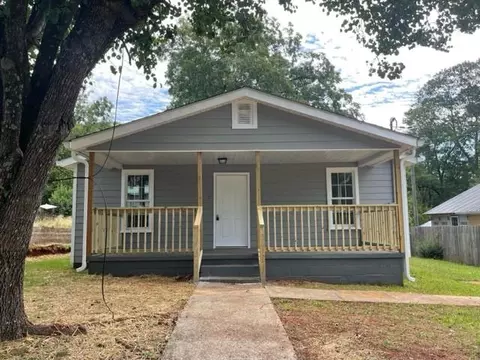 142 N Broad St N, Cedartown, GA 30125