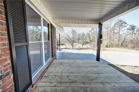 Exterior - 237 Pinecrest Dr NE, Resaca, GA 30735 photo 5 of 10