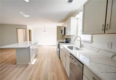 Kitchen - 237 Pinecrest Dr NE, Resaca, GA 30735 photo 3 of 3