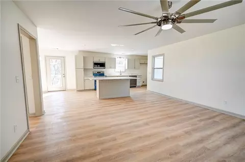 Living - 237 Pinecrest Dr NE, Resaca, GA 30735 photo 1 of 4