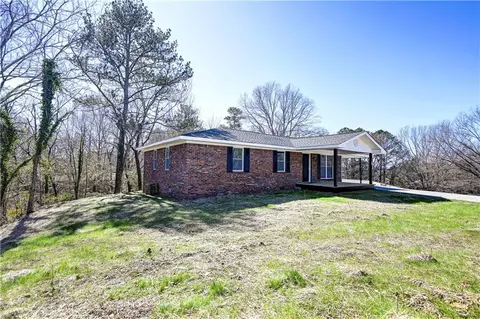 Exterior - 237 Pinecrest Dr NE, Resaca, GA 30735 photo 6 of 10
