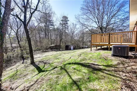 Exterior - 237 Pinecrest Dr NE, Resaca, GA 30735 photo 7 of 10
