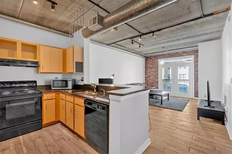 800 Peachtree St NE #2405, Atlanta, GA 30308