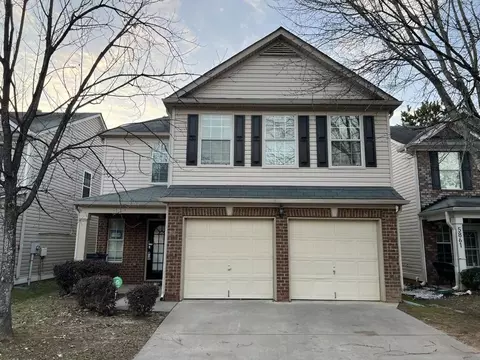 5863 Seabright Ln, Atlanta, GA 30349