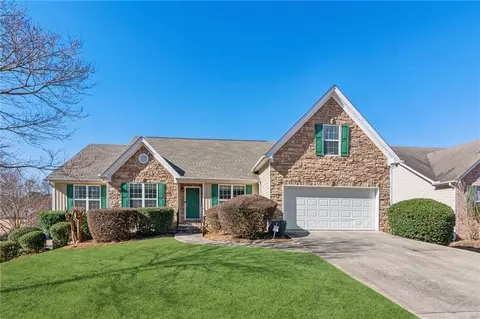 604 Landing Way, Loganville, GA 30052