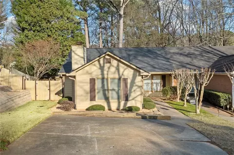 4055 Cooper Ridge Ct SE, Smyrna, GA 30080