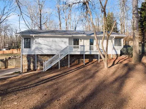 3920 Stone Creek Cir, Cumming, GA 30041