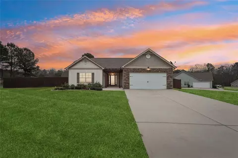 7 Little Creek Manor Dr, Dallas, GA 30157