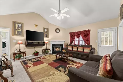 1624 Brook Ln, Monroe, GA 30655 photo 10