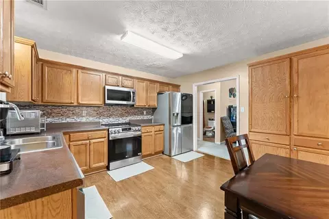 1624 Brook Ln, Monroe, GA 30655 photo 11