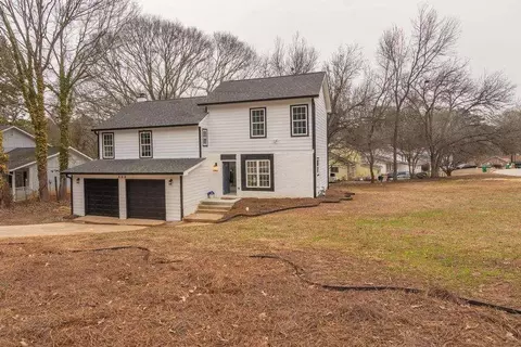684 Tarkington Rd, Stone Mountain, GA 30088