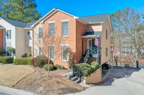 6514 Deerings Ln, Peachtree Corners, GA 30092
