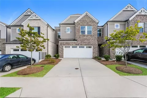 1267 Sunny Lake Dr, Lawrenceville, GA 30043