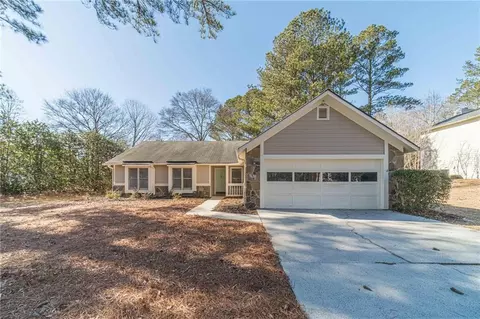 3250 Pond Ridge Trl, Snellville, GA 30078