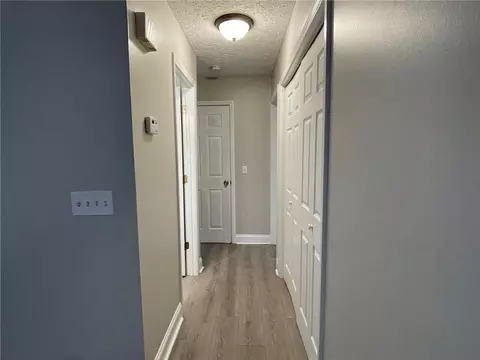 Entry Way - 511 Hobson Rd, Jasper, GA 30143 photo 2 of 4