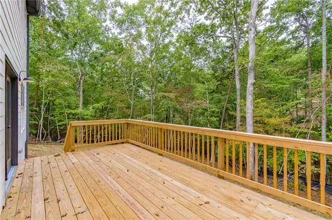 Exterior - 7616 Maple Pl, Murrayville, GA 30564 photo 6 of 7
