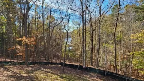 View/Area - 7616 Maple Pl, Murrayville, GA 30564 photo 2 of 5