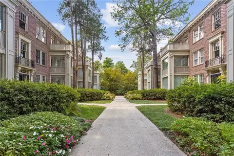 2260 Peachtree Rd NW #D-3, Atlanta, GA 30309