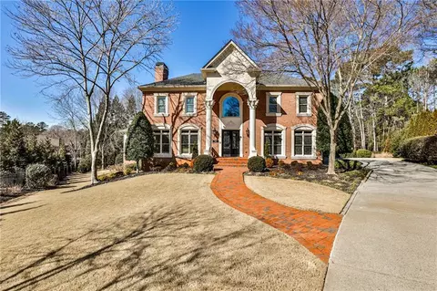 620 Elizabeth Oak Ct, Alpharetta, GA 30004