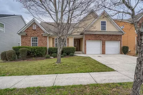 1077 Balvaird Dr, Lawrenceville, GA 30045