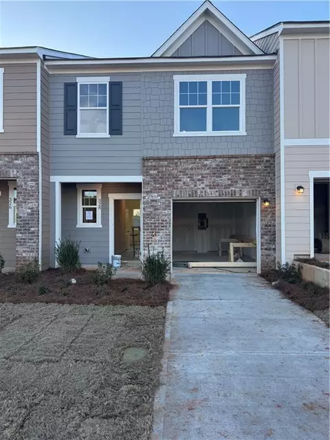 328 Naples Dr, Locust Grove, GA 30248