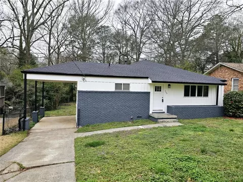3109 Cloverhurst Cir, East Point, GA 30344