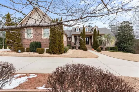 1731 Panorama Dr, Locust Grove, GA 30248