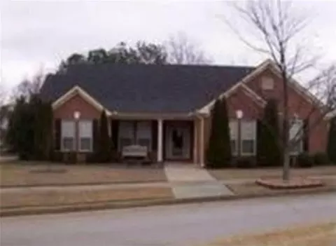 1405 Aramore Dr SE, Conyers, GA 30013